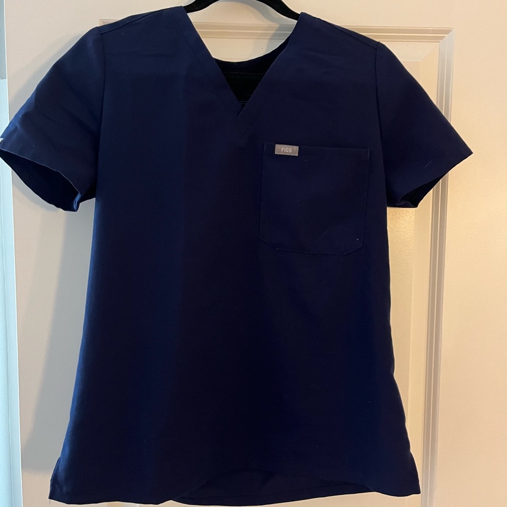 FIGS scrub shirt